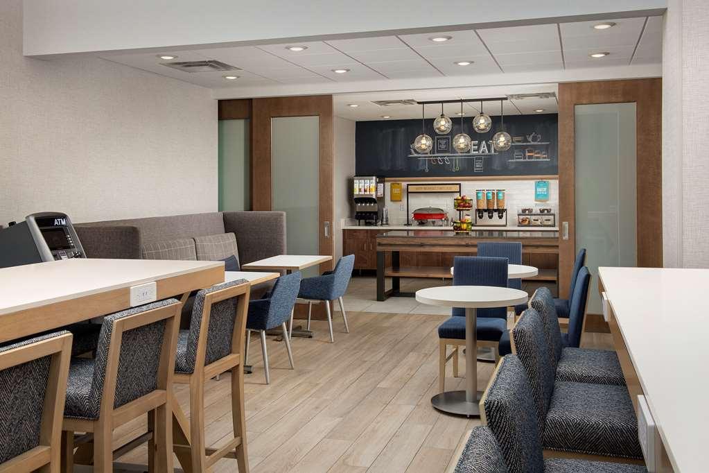 Hampton Inn Warroad 外观 照片